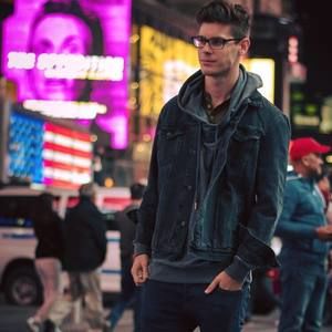 Meet your Posher, Ezra